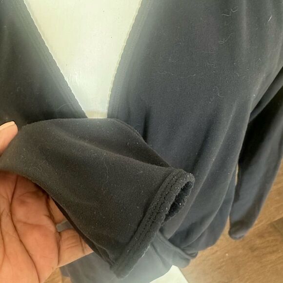 Lululemon Full Freedom Long-Sleeve Wrap Shirt L - Picture 2 of 4